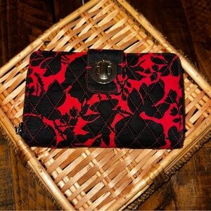 UEC Vera Bradley Turnlock Silhouette Floral Wallet
